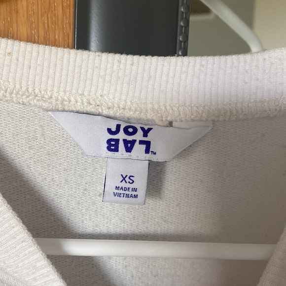 joylab white crewneck/long sleeve - Picture 2 of 2